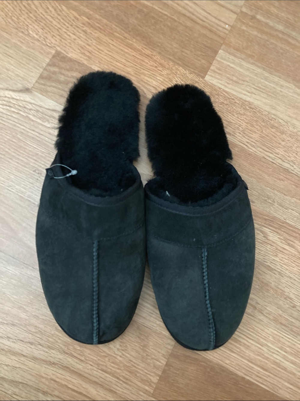 UGG Men's Black Slip-On Suede Loafers Sz 12 - Picture 2 of 6